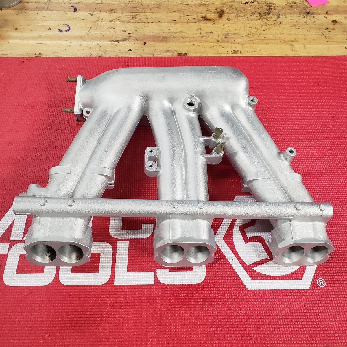 Intake manifolds after vaporhoning